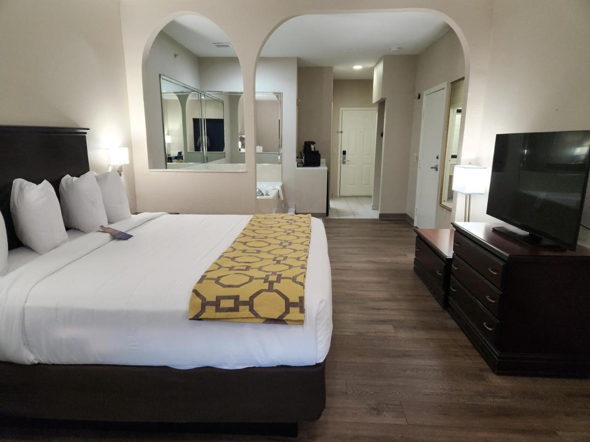 Baymont By Wyndham Houston Brookhollow エクステリア 写真