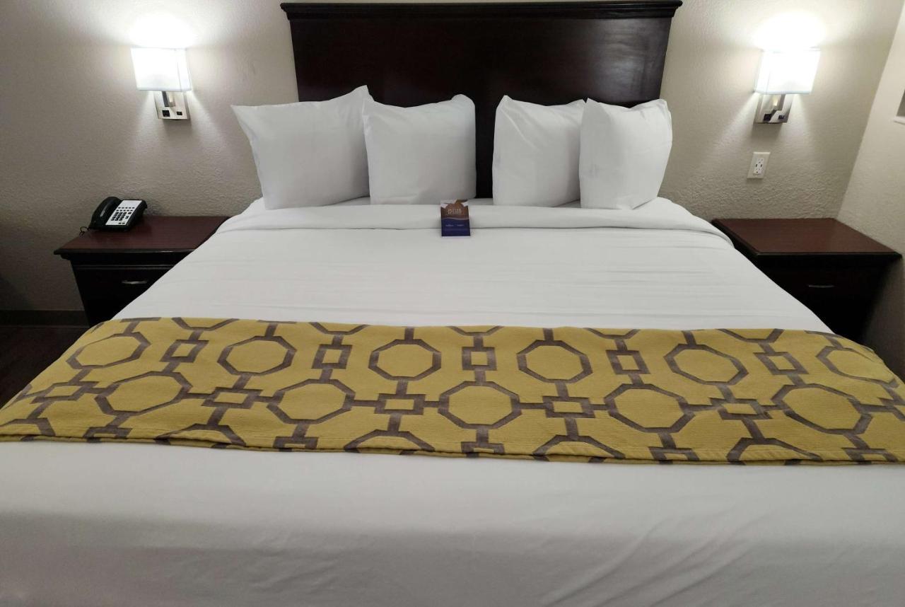 Baymont By Wyndham Houston Brookhollow エクステリア 写真