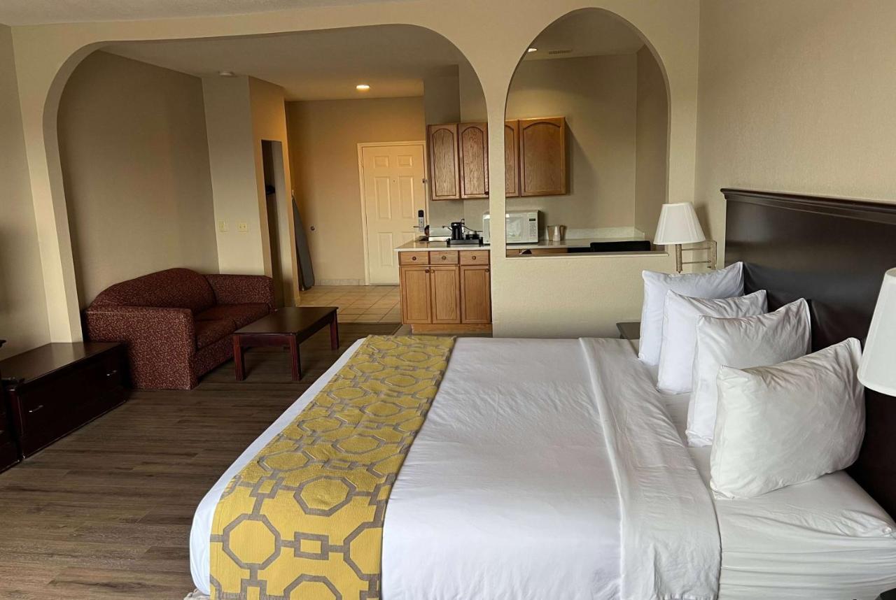 Baymont By Wyndham Houston Brookhollow エクステリア 写真