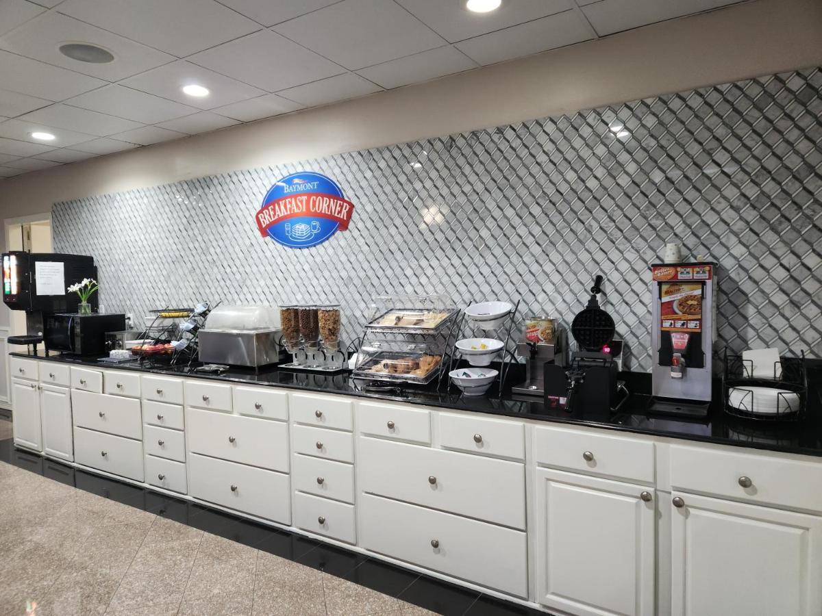 Baymont By Wyndham Houston Brookhollow エクステリア 写真
