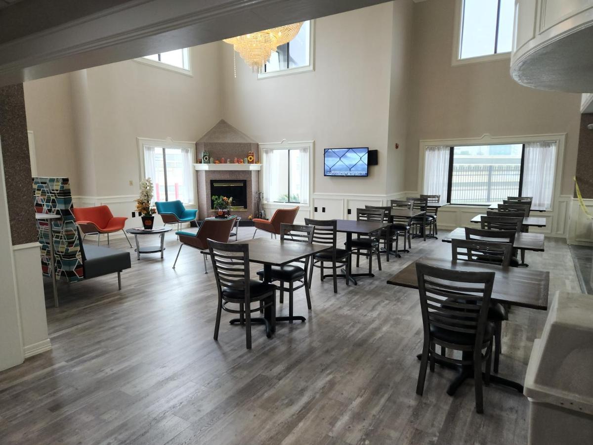 Baymont By Wyndham Houston Brookhollow エクステリア 写真